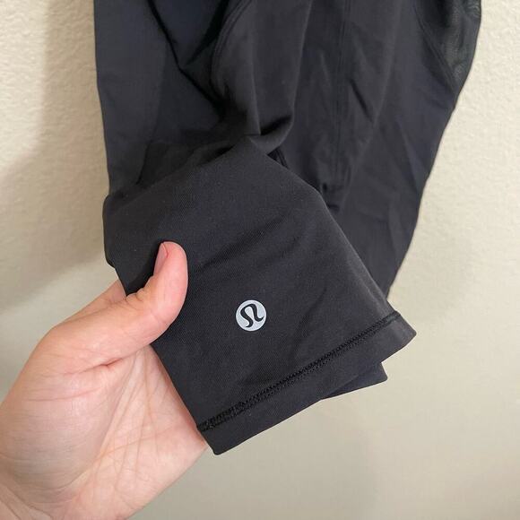 Lululemon Ace Tank Scoop Neck Racerback Mesh Panel Lullure Slim Fit Top Black 4 - Picture 12 of 12